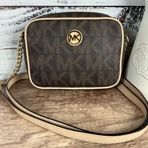 Michael Kors Fulton Bag Signature Brown Tan Gold Crossbody Small‎ Purse
